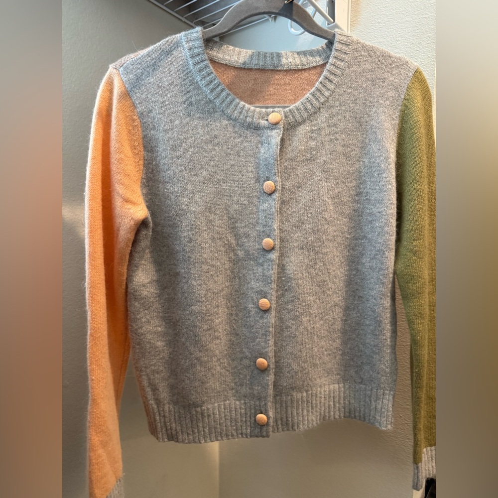 Color block- Cozy Gray Knit Sweater from Japan